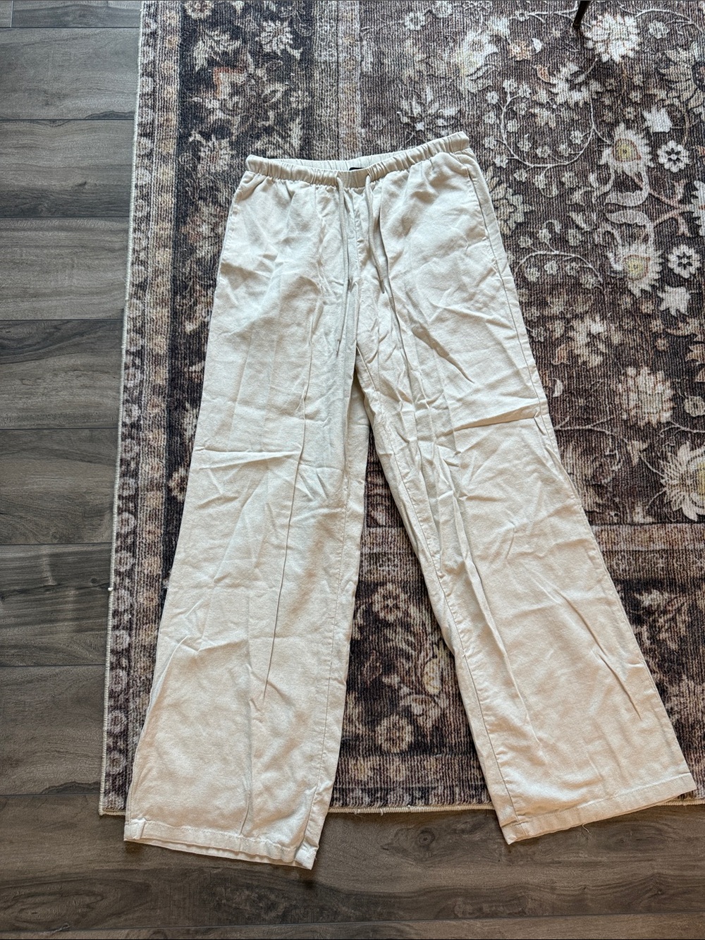 Relaxed Linen-Blend